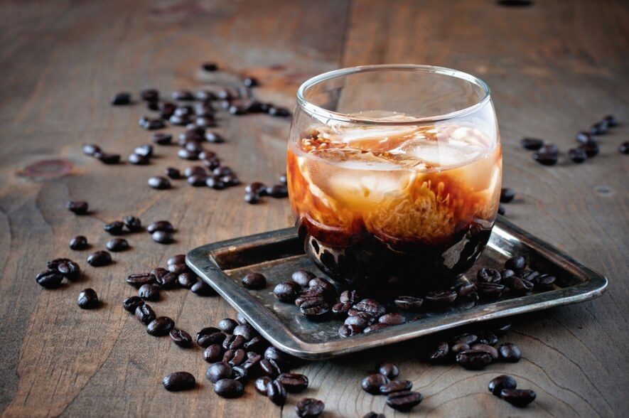 Italhoroszkóp - a Szűz White Russian koktélt választ